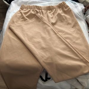 Solid flare leg pant